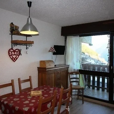 Apartamento Campanules 2 *